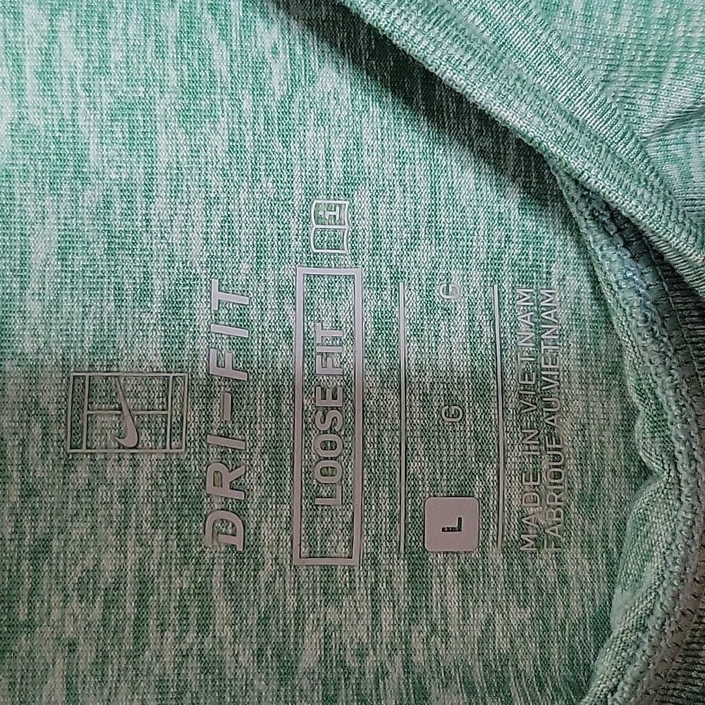 Nike Dri-Fit Marled Green Logo Front Loosefit Shortsleeve Scoopneck Tee Shirt - Picture 4 of 8
